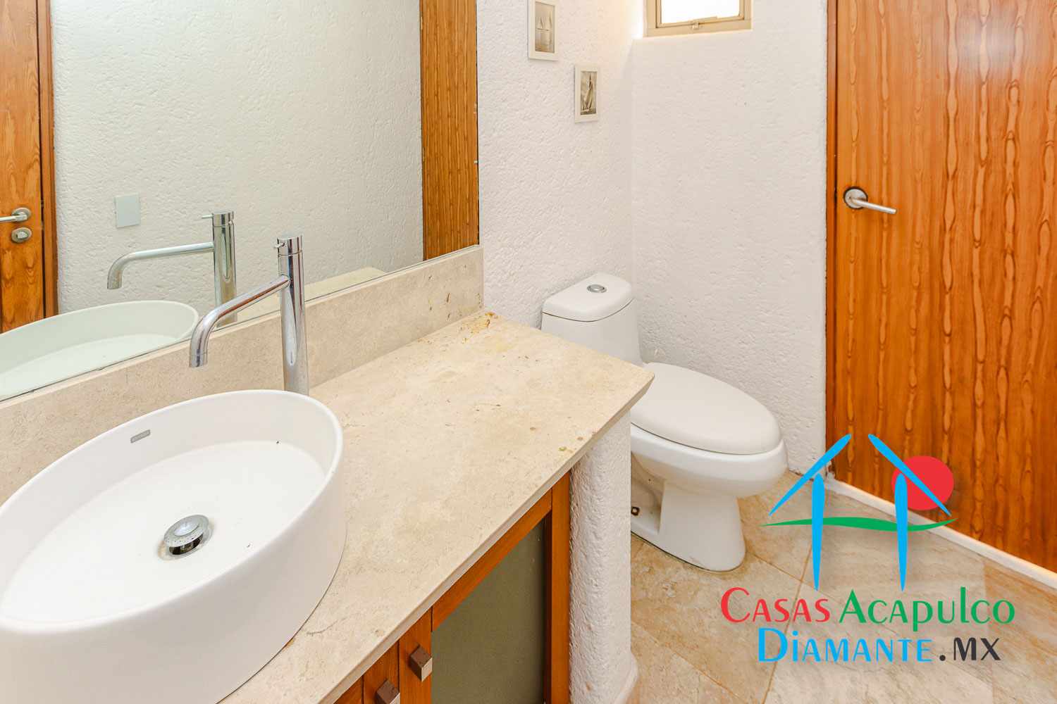 4 Mares casa 2 - Baño de visitas 2